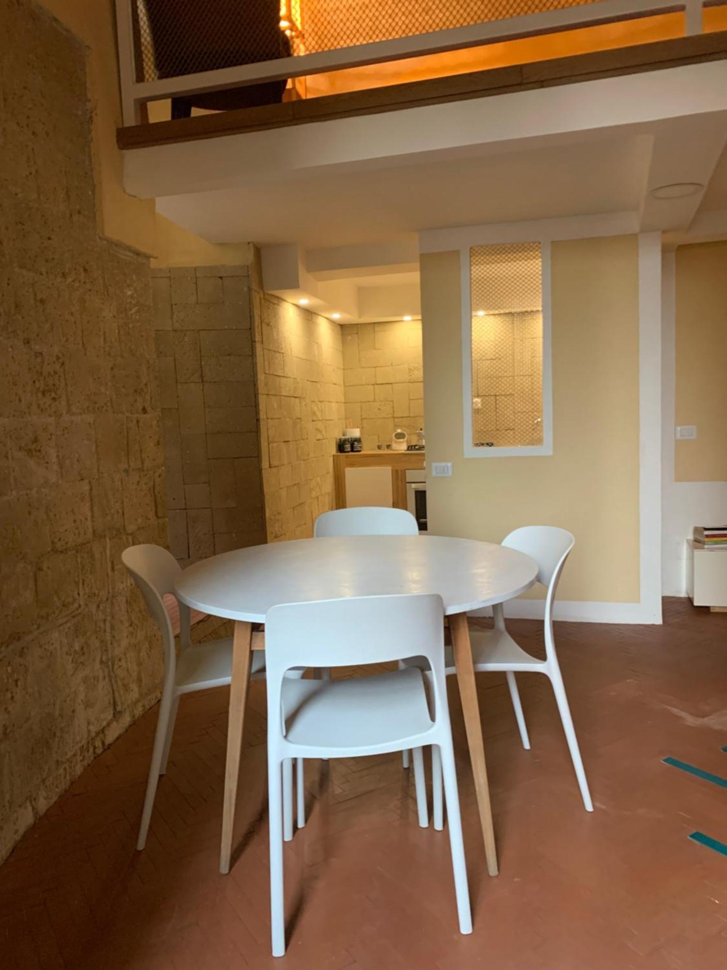 La Casa Nel Tufo *